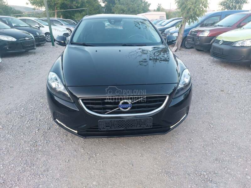 Volvo V40 1.6 D2