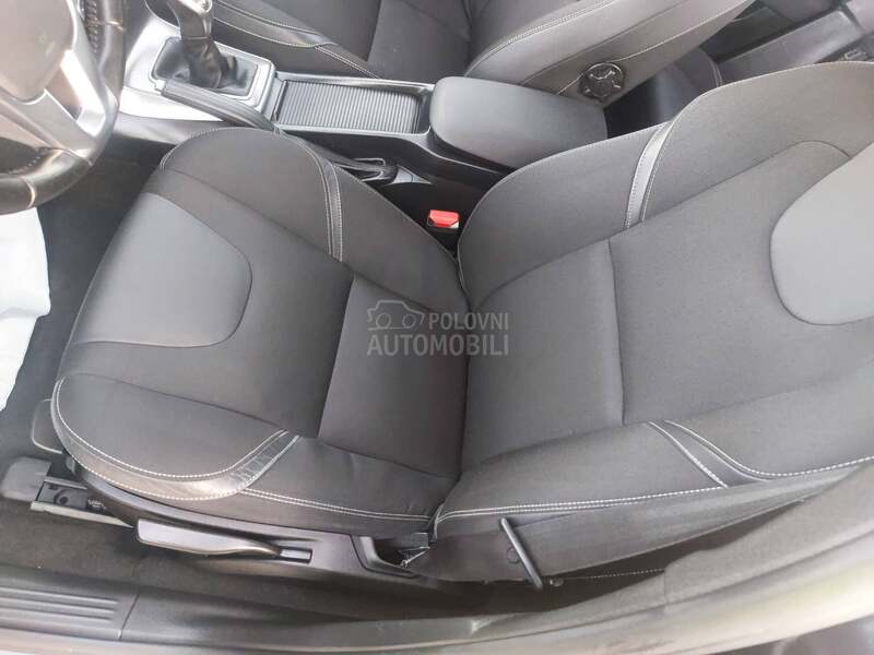 Volvo V40 1.6 D2