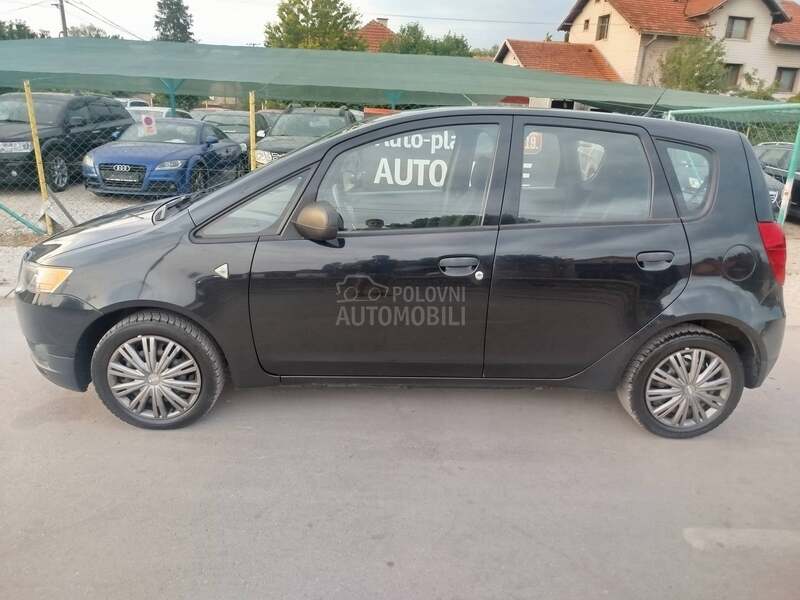 Mitsubishi Colt 1.3i  u.v.o.z  C H