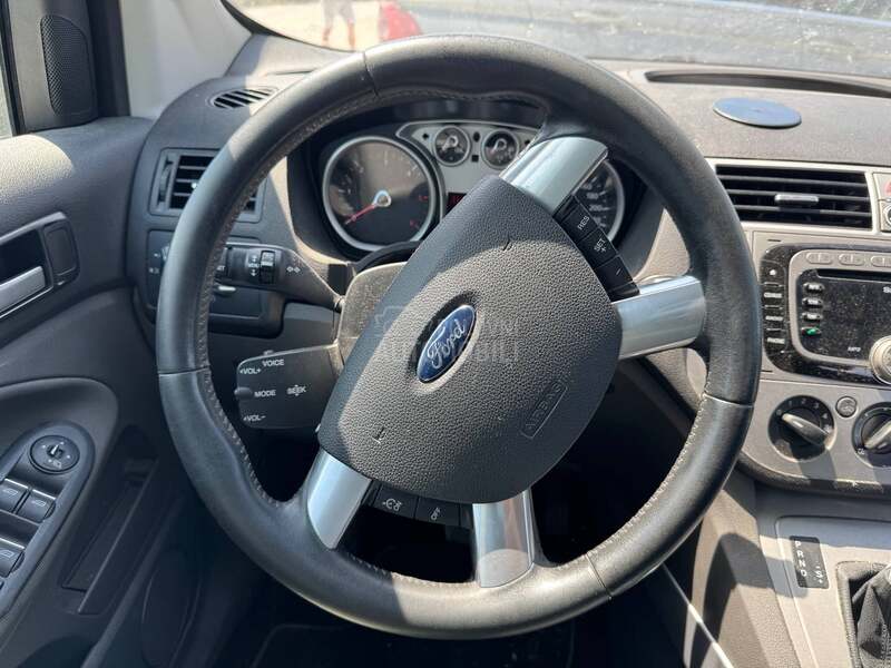 Ford Kuga 2.0 TDCI PowerShift