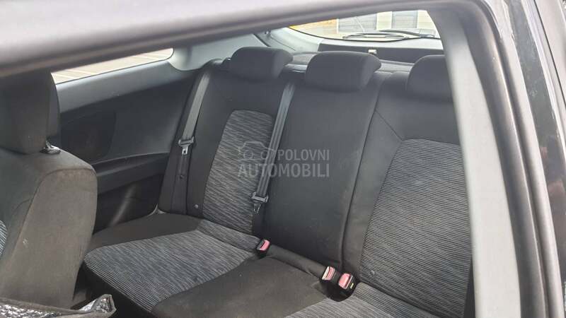 Kia pro_cee`d 1.4
