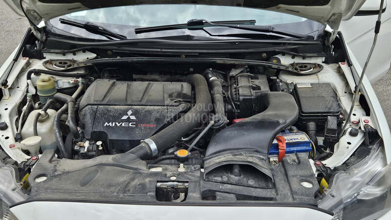 Mitsubishi Lancer Ralliart Evo