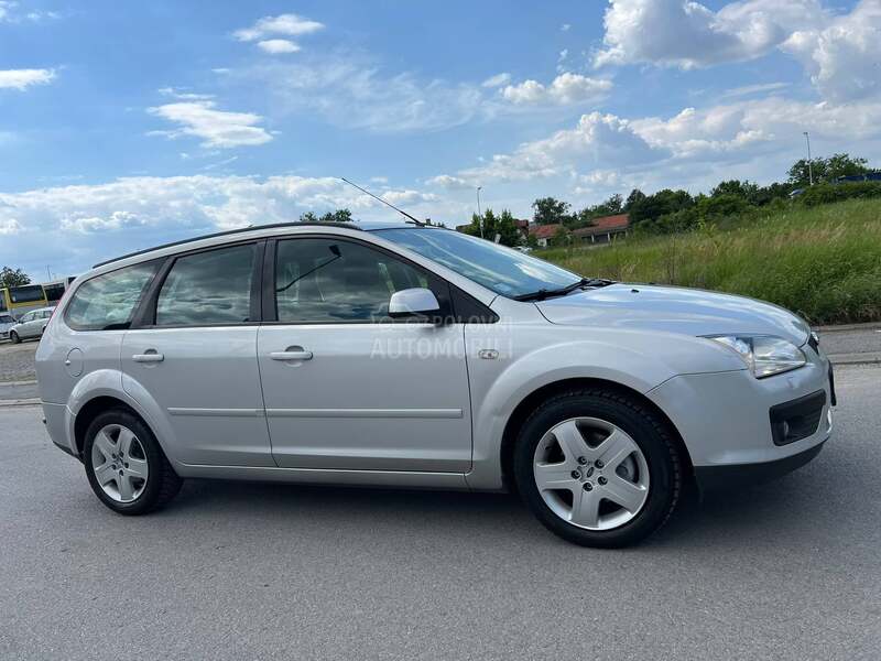 Ford Focus titanium