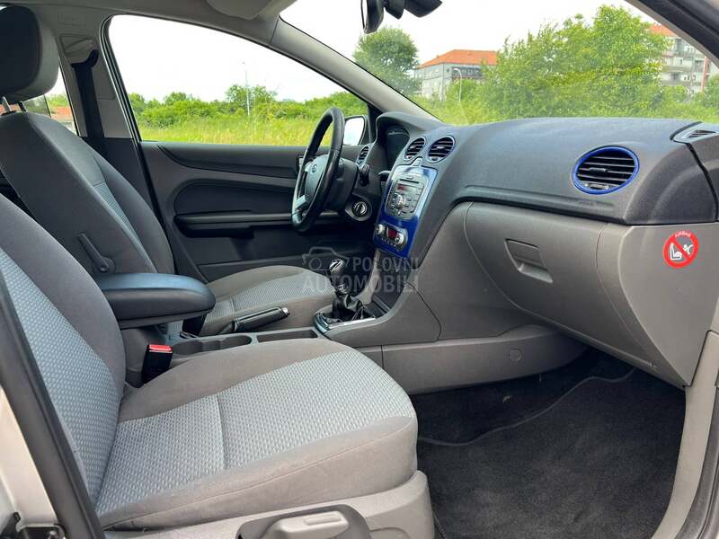 Ford Focus titanium