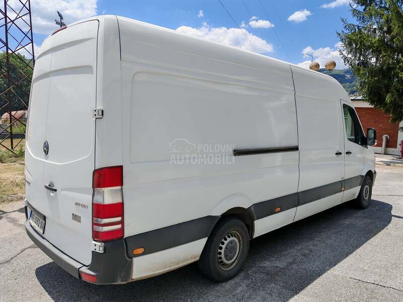 Mercedes Benz Sprinter 311CDI