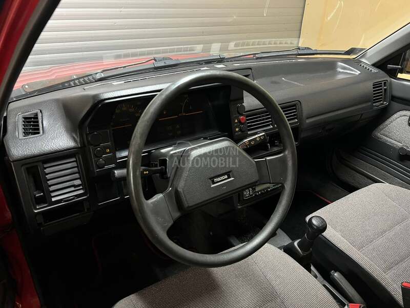 Mazda 323 sedan