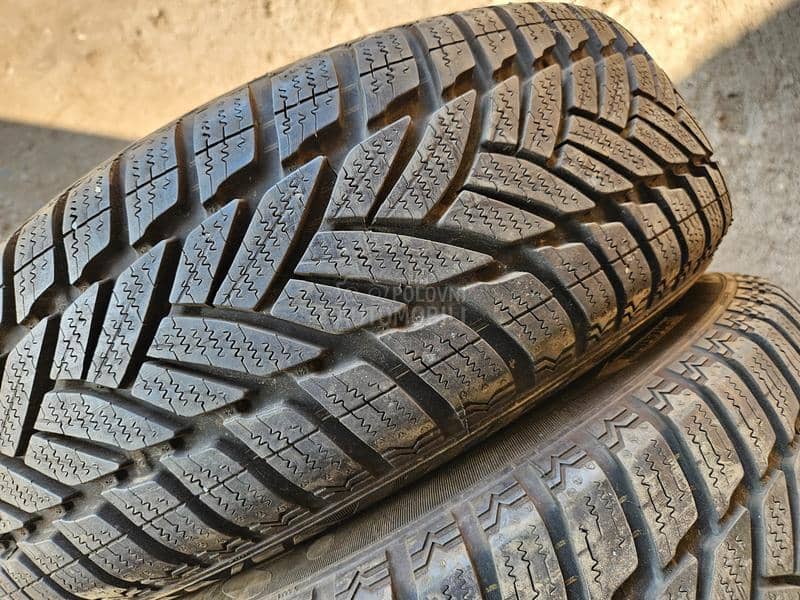 Dunlop 185/65 R15 Sve sezone