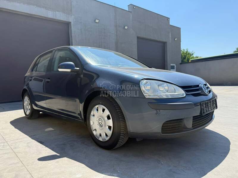 Volkswagen Golf 5 1.6HIGH. KAONOV