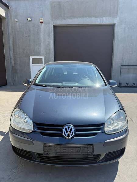 Volkswagen Golf 5 1.6HIGH. KAONOV