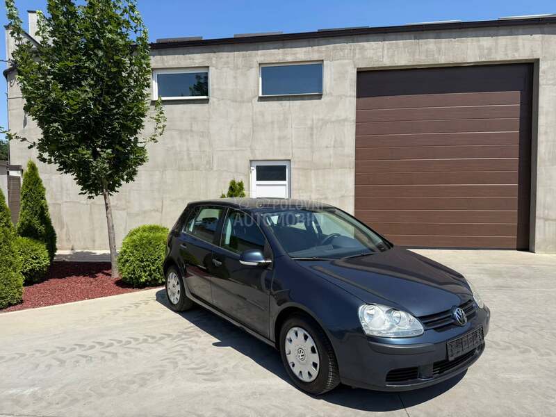 Volkswagen Golf 5 1.6HIGH. KAONOV