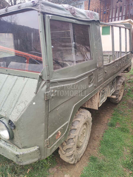 Pinzgauer 710