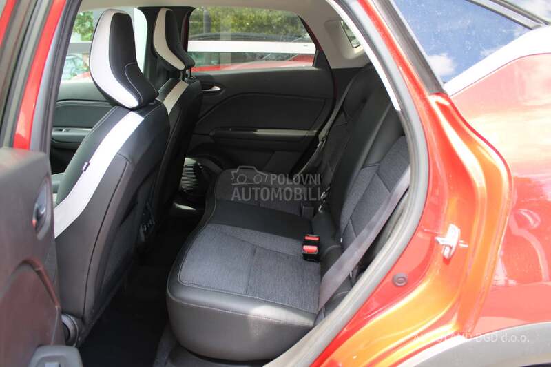 Renault Captur 1.3 tCe DCT Intens