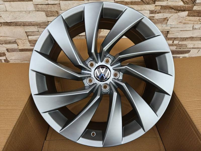 Aluminijumske felne  19" 5 x 112