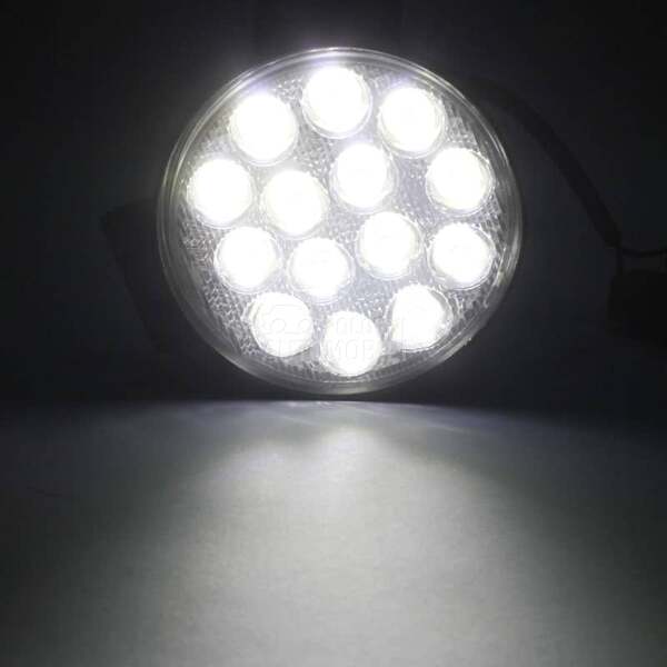 Led radni far 42w krug