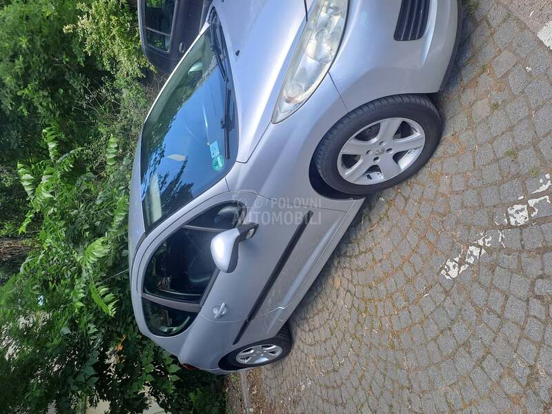 Peugeot 207 1,4.HDI .