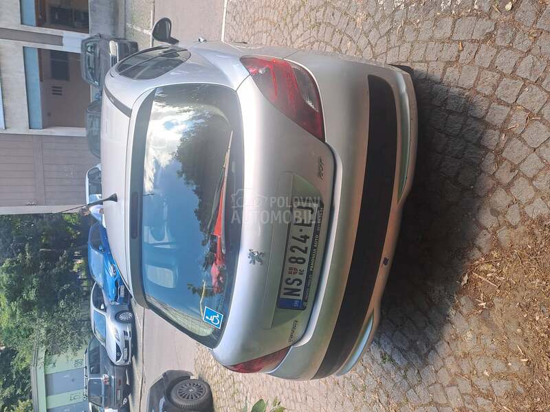Peugeot 207 1,4.HDI .