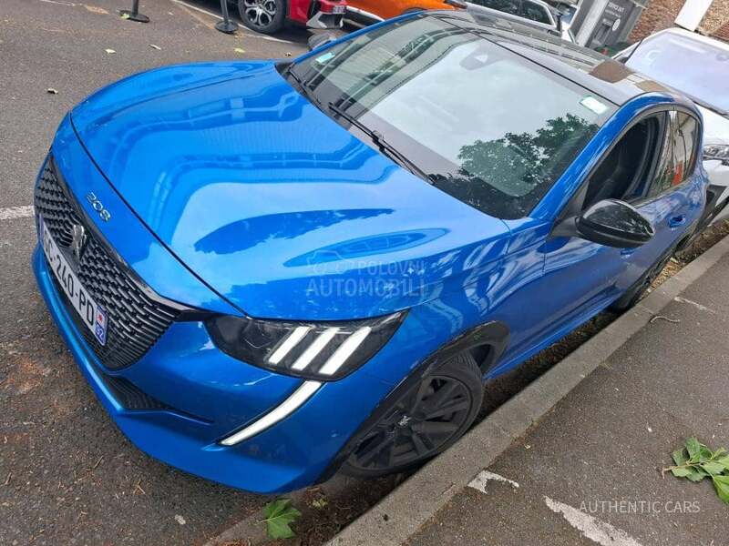 Peugeot 208 GT/Pano/u dolasku