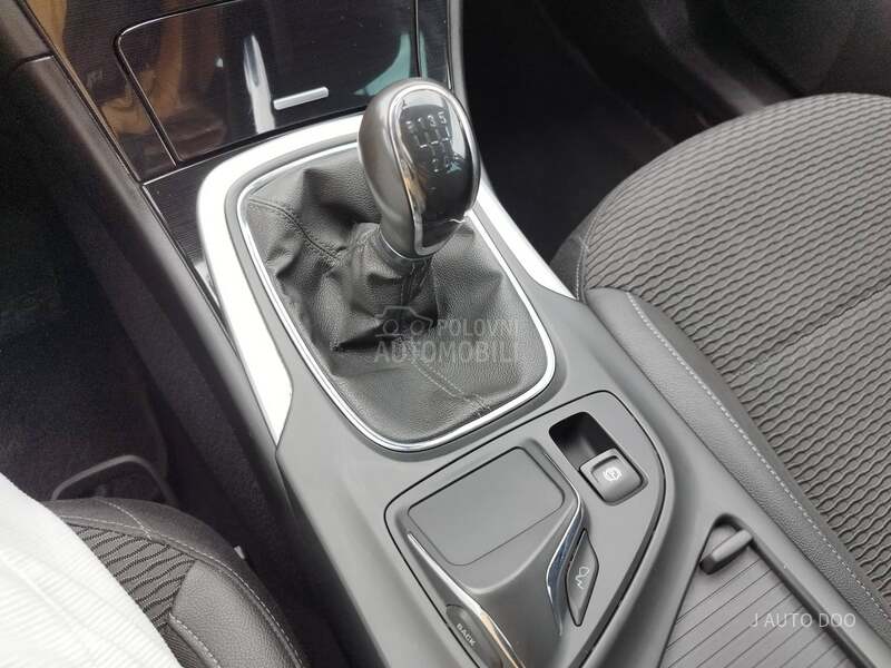 Opel Insignia 2.0 CDTI COSMO