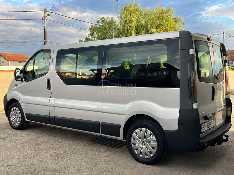 Opel Vivaro 1.9 cdti long
