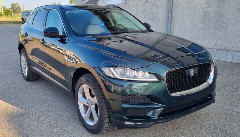 Jaguar F pace 2.0d Pure AWD T.O.P.