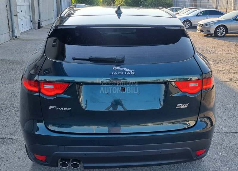 Jaguar F pace 2.0d Pure AWD T.O.P.
