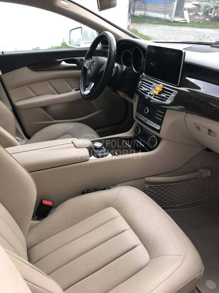 Mercedes Benz CLS 500 