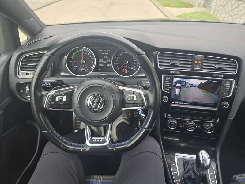 Volkswagen Golf 7 GTE