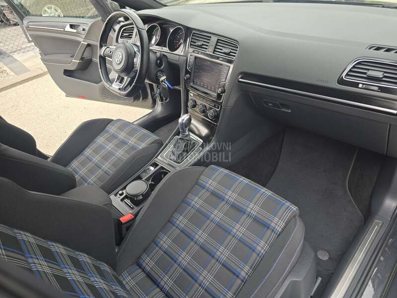 Volkswagen Golf 7 GTE