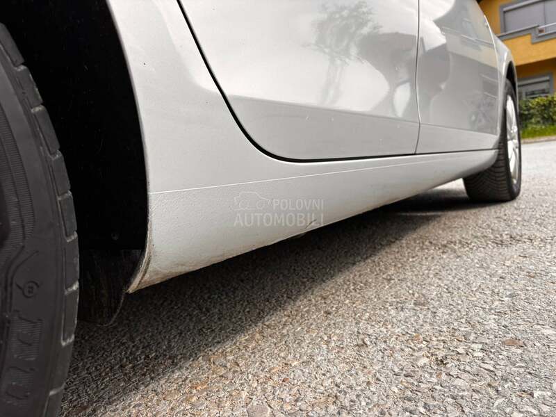 Volkswagen Golf 6 1.6TDI nov