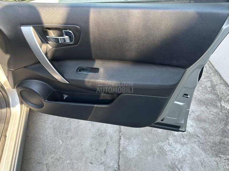 Nissan Qashqai + 2 1.5DCI ACENTA
