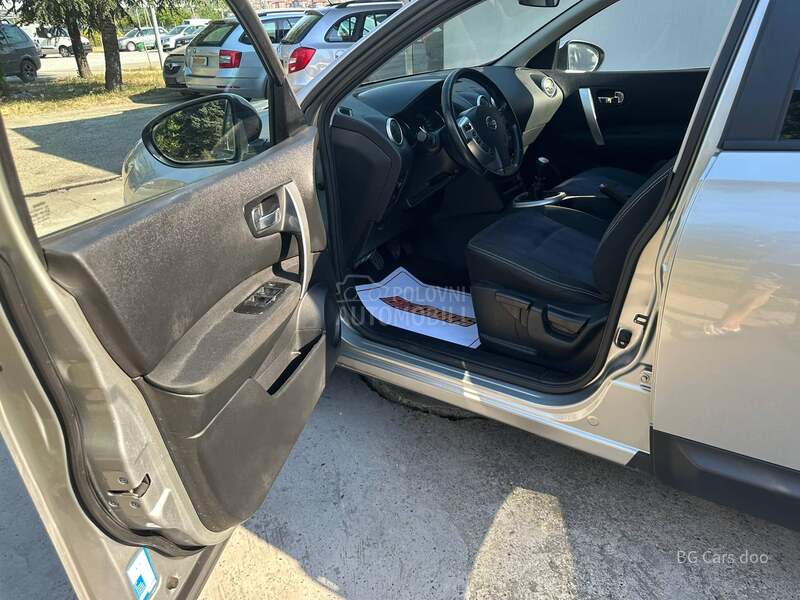 Nissan Qashqai + 2 1.5DCI ACENTA