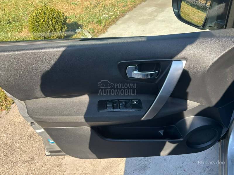 Nissan Qashqai + 2 1.5DCI ACENTA