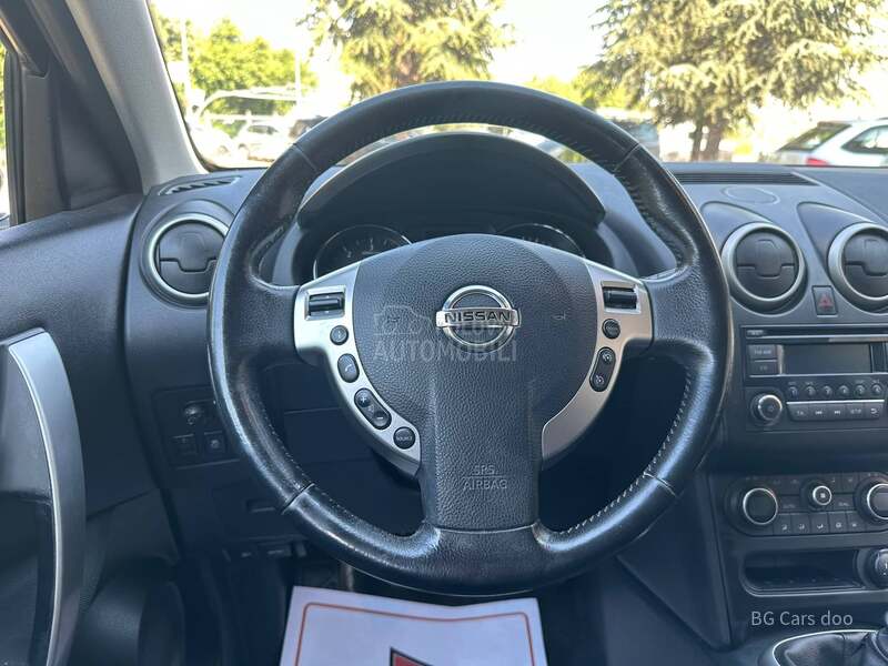 Nissan Qashqai + 2 1.5DCI ACENTA