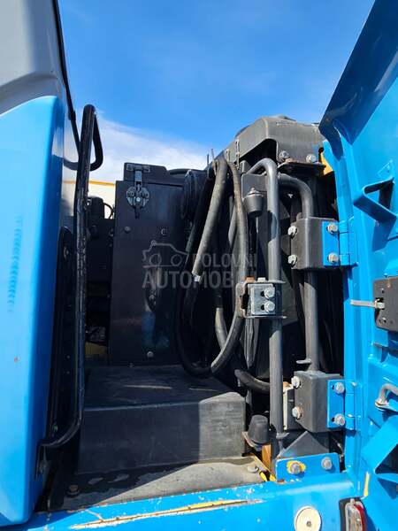New Holland MH CITY