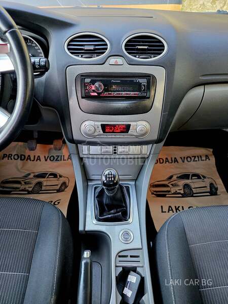 Ford Focus SW 1.8b TITANIUM