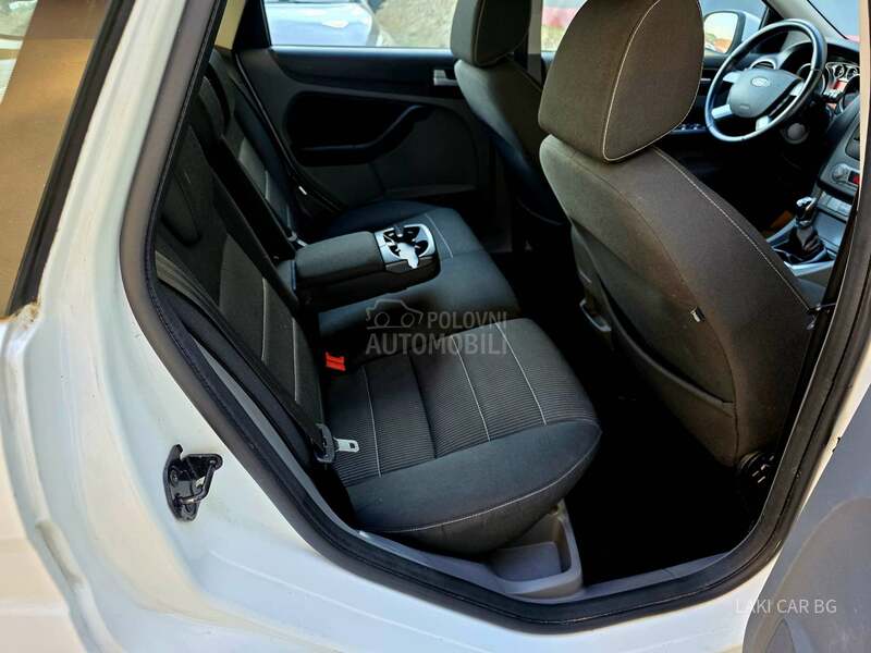 Ford Focus SW 1.8b TITANIUM