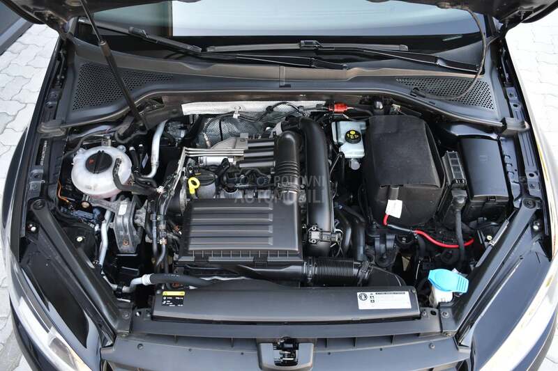 Volkswagen Golf 7 / 1.2TSI / N0V / CH