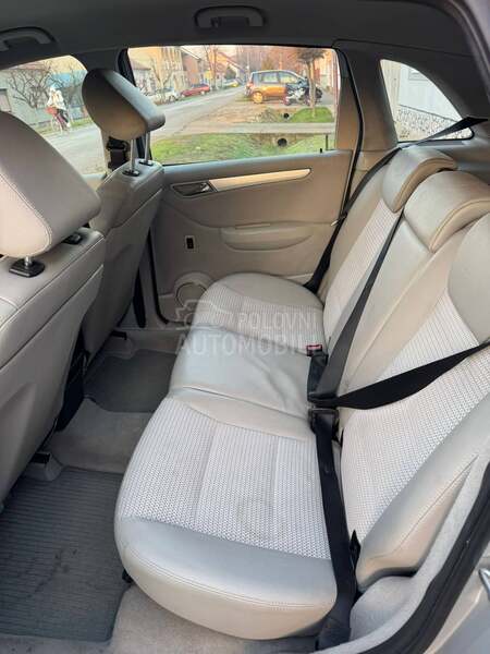 Mercedes Benz B 180 2.0