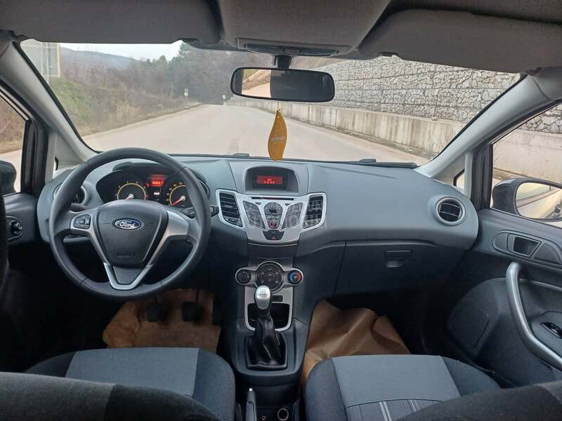 Ford Fiesta 1.25 CH