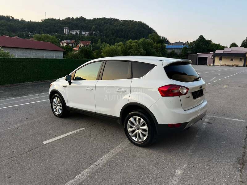 Ford Kuga 