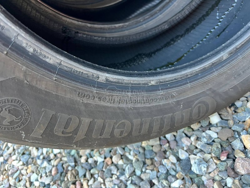 Continental 215/60 R17 Letnja