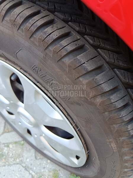 Ford Fiesta 1.25 AMBIENTE