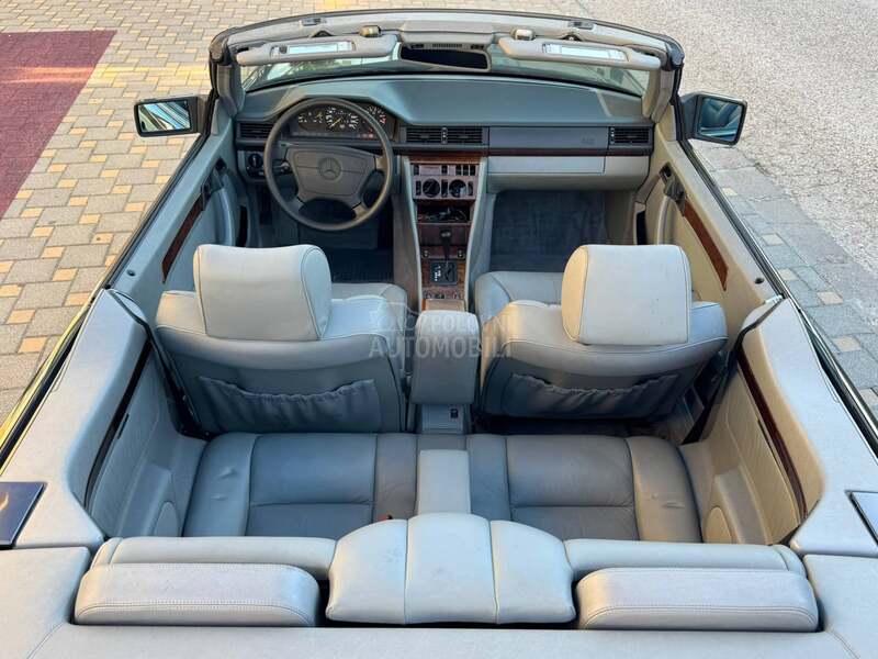 Mercedes Benz E 320 