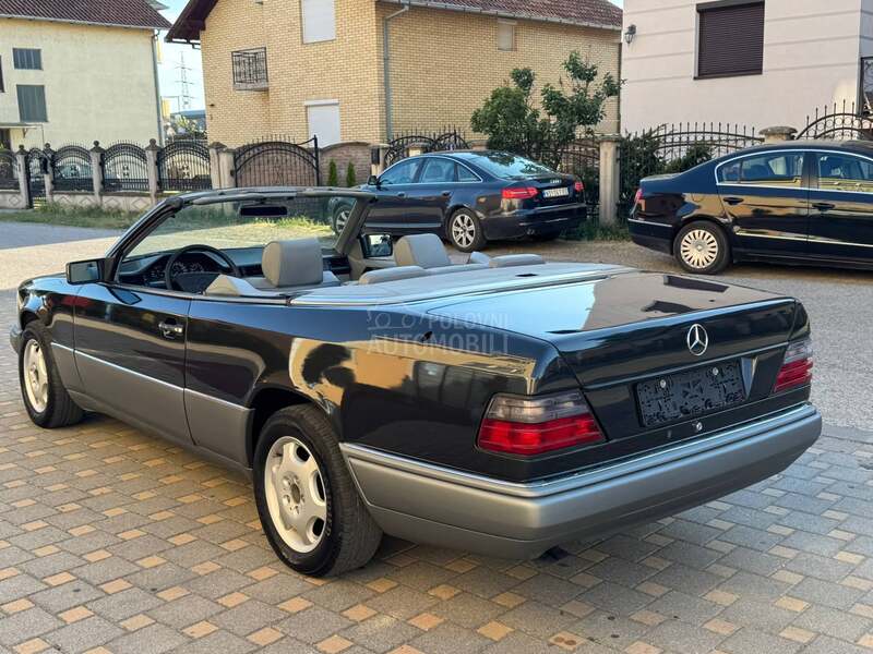 Mercedes Benz E 320 