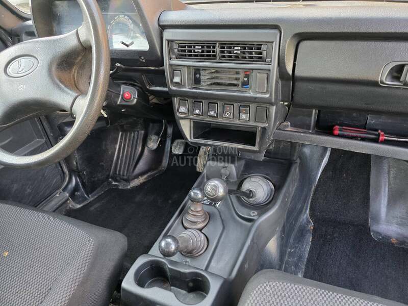 Lada Niva 