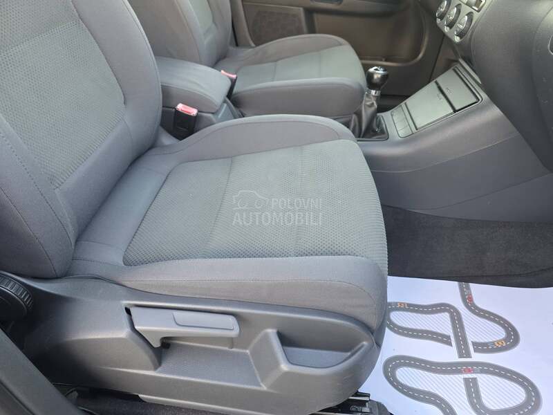 Volkswagen Golf Plus 1.6 FSI/CH/205.000
