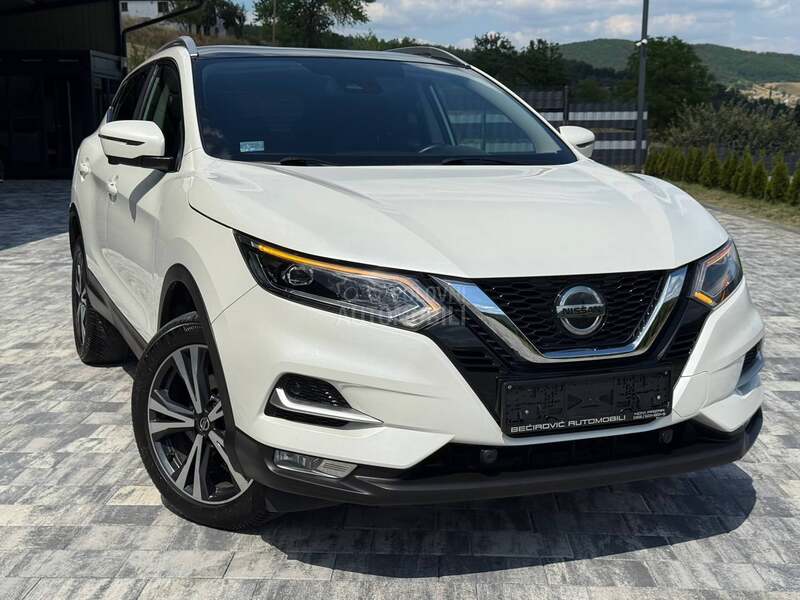 Nissan Qashqai 1.7 dCi PANO PERLA