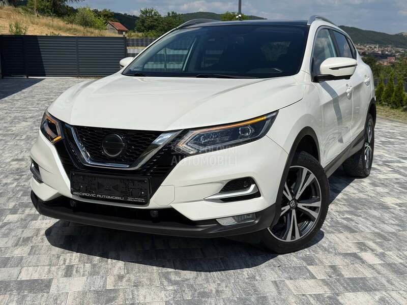 Nissan Qashqai 1.7 dCi PANO PERLA