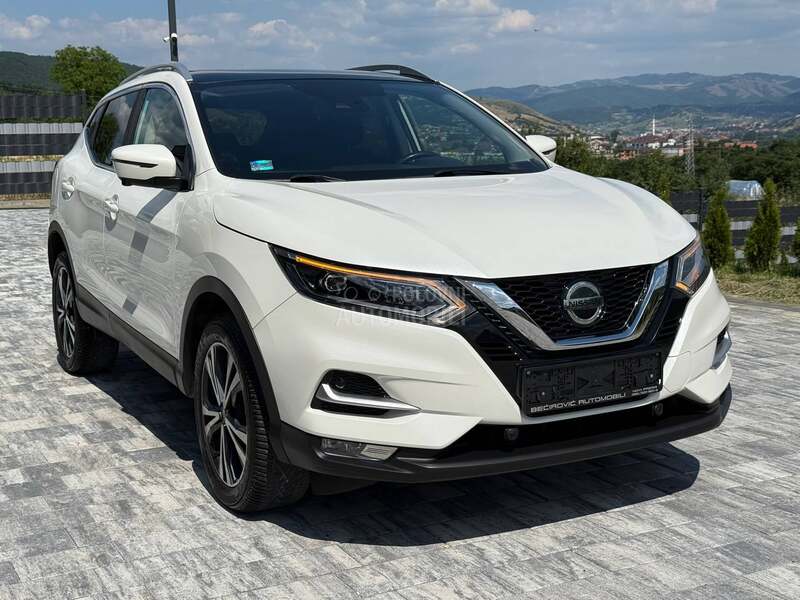 Nissan Qashqai 1.7 dCi PANO PERLA