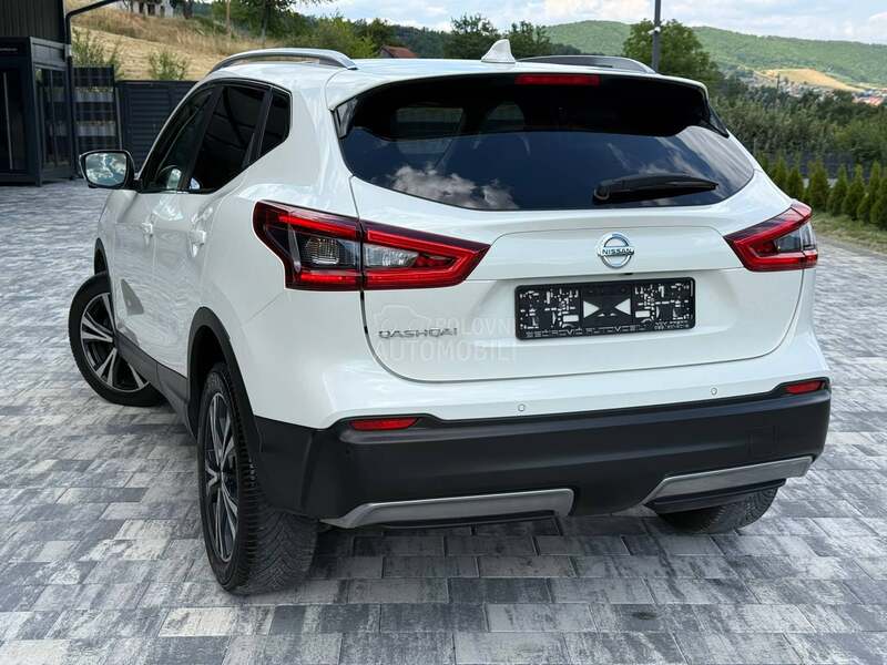 Nissan Qashqai 1.7 dCi PANO PERLA